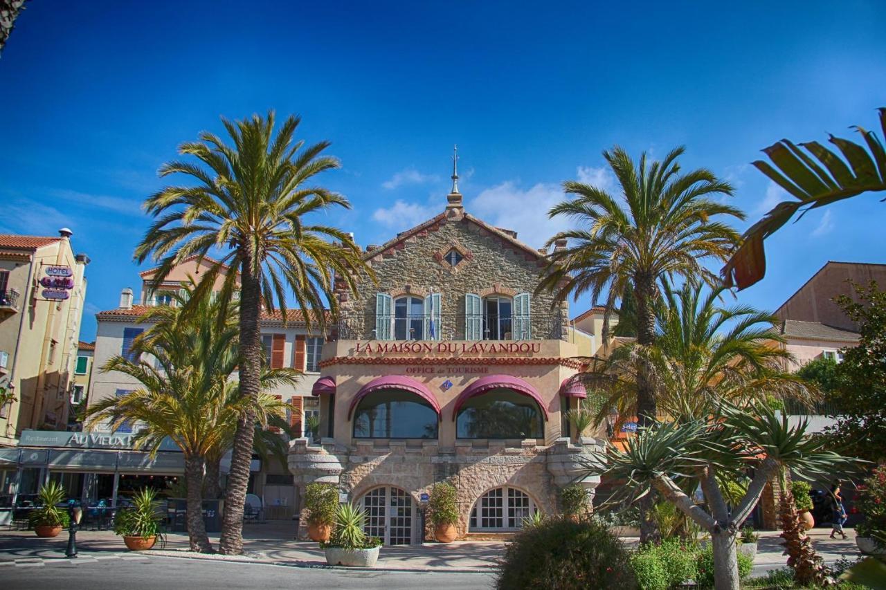 Residence Le St James Le Lavandou Exterior foto